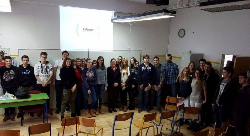 Predavanje izraelske diplomatkinje PPG prva privatna gimnazija zagreb