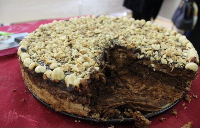 Pobjednička Lješnjak torta (Vedran Tučić) PPG prva privatna gimnazija zagreb