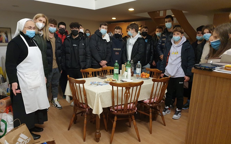 Donacija Caritativnoj pučkoj kuhinji | Prva privatna gimnazija zagreb