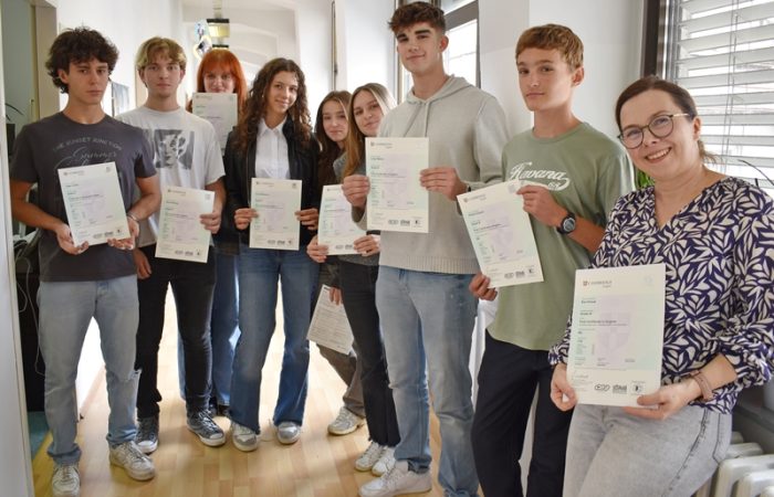 Dodijeljene diplome ispita Sveučilišta Cambridge PPG prva privatna gimnazija zagreb