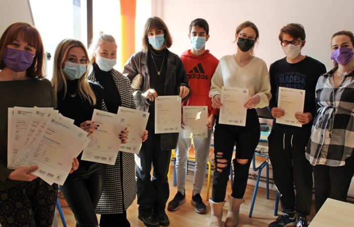 Uspješno položeni ispiti British Councila za FCE i CAE certifikate iz engleskog jezika PPG prva privatna gimnazija zagreb