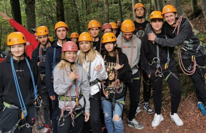 Bili smo na izletu u Lici PPG prva privatna gimnazija zagreb