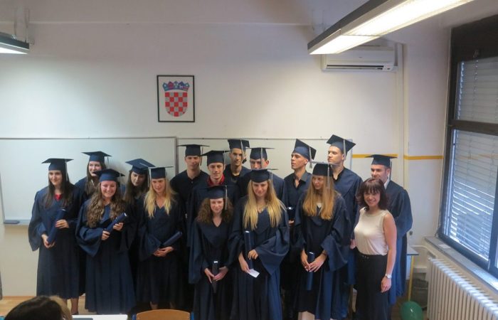 DODJELA MATURALNIH SVJEDODŽBI 2014. | Prva privatna gimnazija zagreb