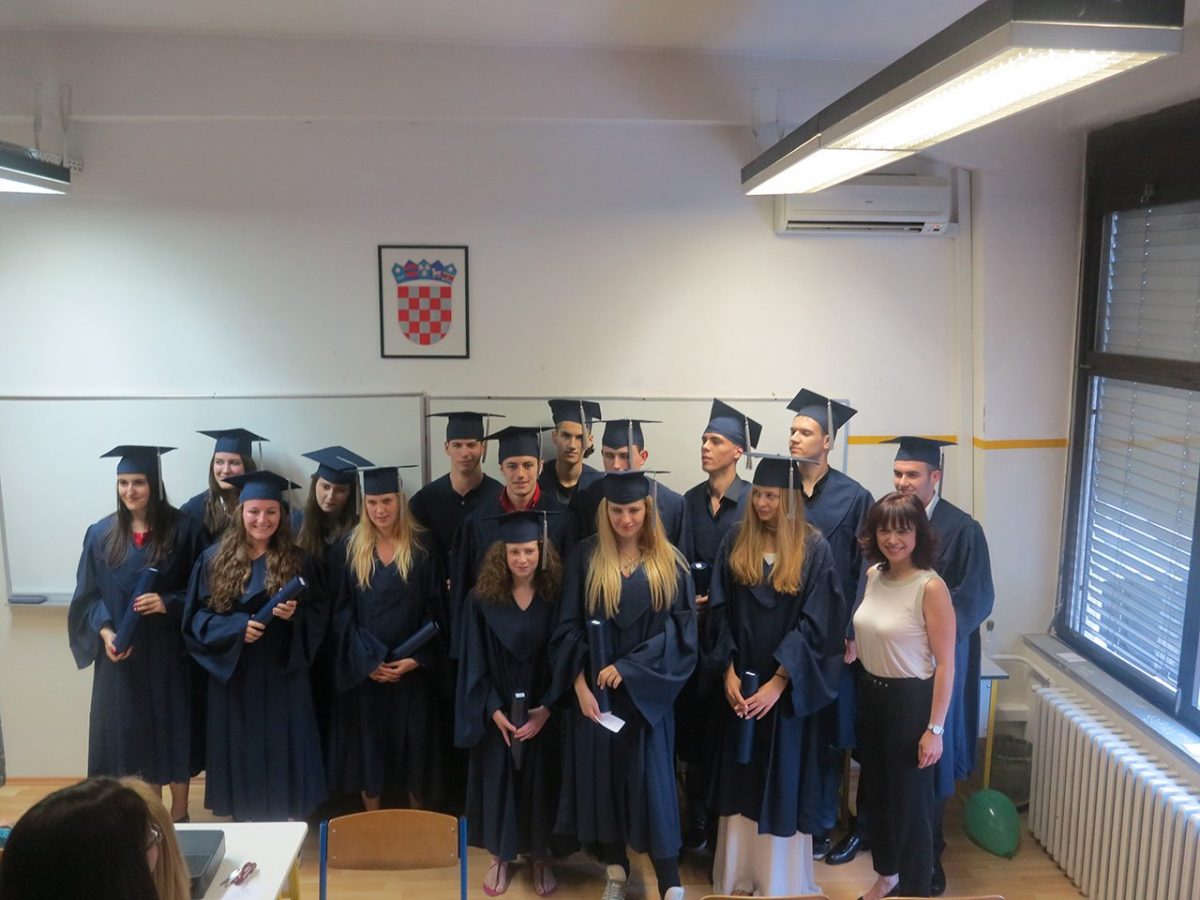 DODJELA MATURALNIH SVJEDODŽBI 2014. | Prva privatna gimnazija zagreb