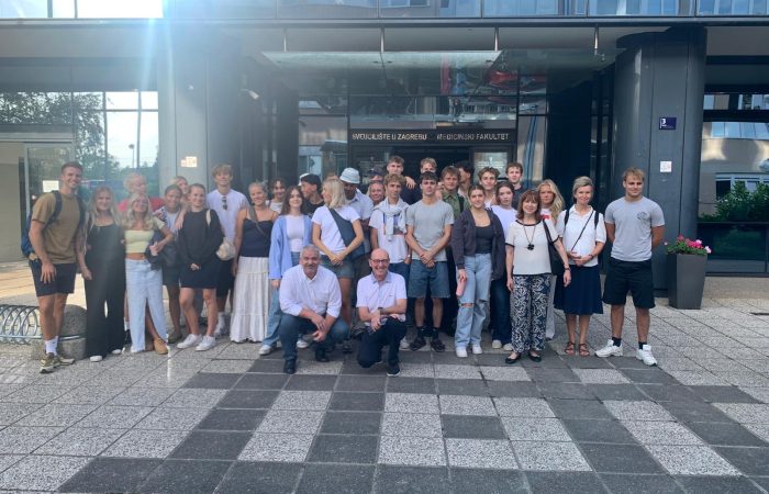 Proučavali smo krv na Medicinskom fakultetu s prijateljima iz danske gimnazije Rysensteen PPG prva privatna gimnazija zagreb