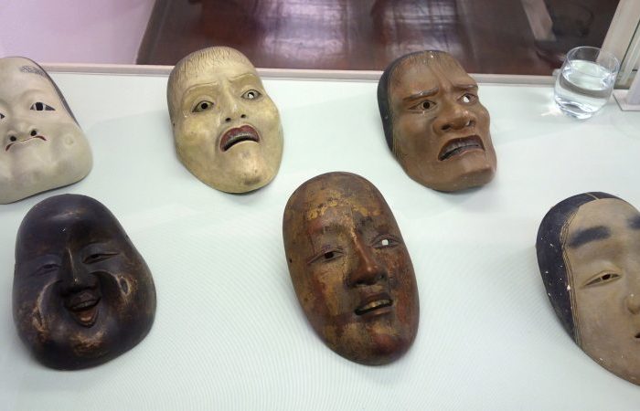 Sudjelovanje na radionici izrade  japanskih kazališnih maski PPG prva privatna gimnazija zagreb