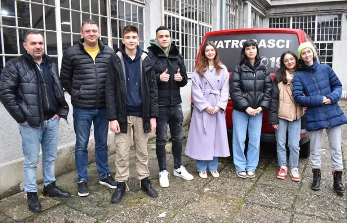 Humanitarna akcija za OŠ Glina 2022. | Prva privatna gimnazija zagreb