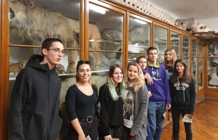 U Hrvatskom prirodoslovnom muzeju | Prva privatna gimnazija zagreb