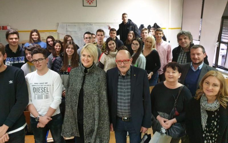 Roditelji-predavači u sklopu Dana profesionalne orijentacije PPG prva privatna gimnazija zagreb