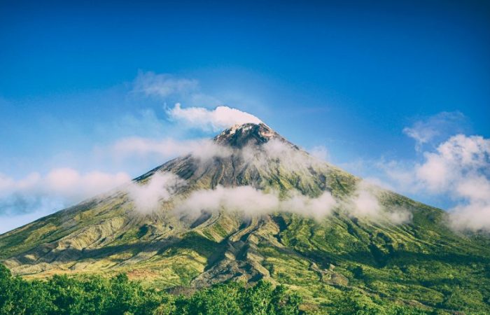 3D prikaz vulkana na satu geografije PPG prva privatna gimnazija zagreb